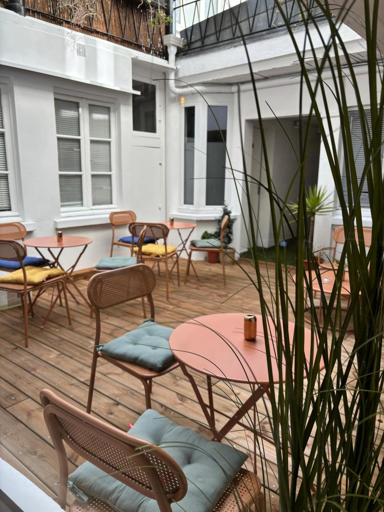 Hotel Moderna