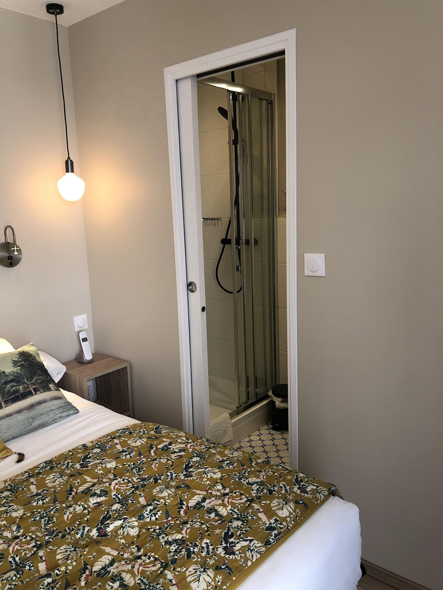 Hotel Moderna Hotel 3*