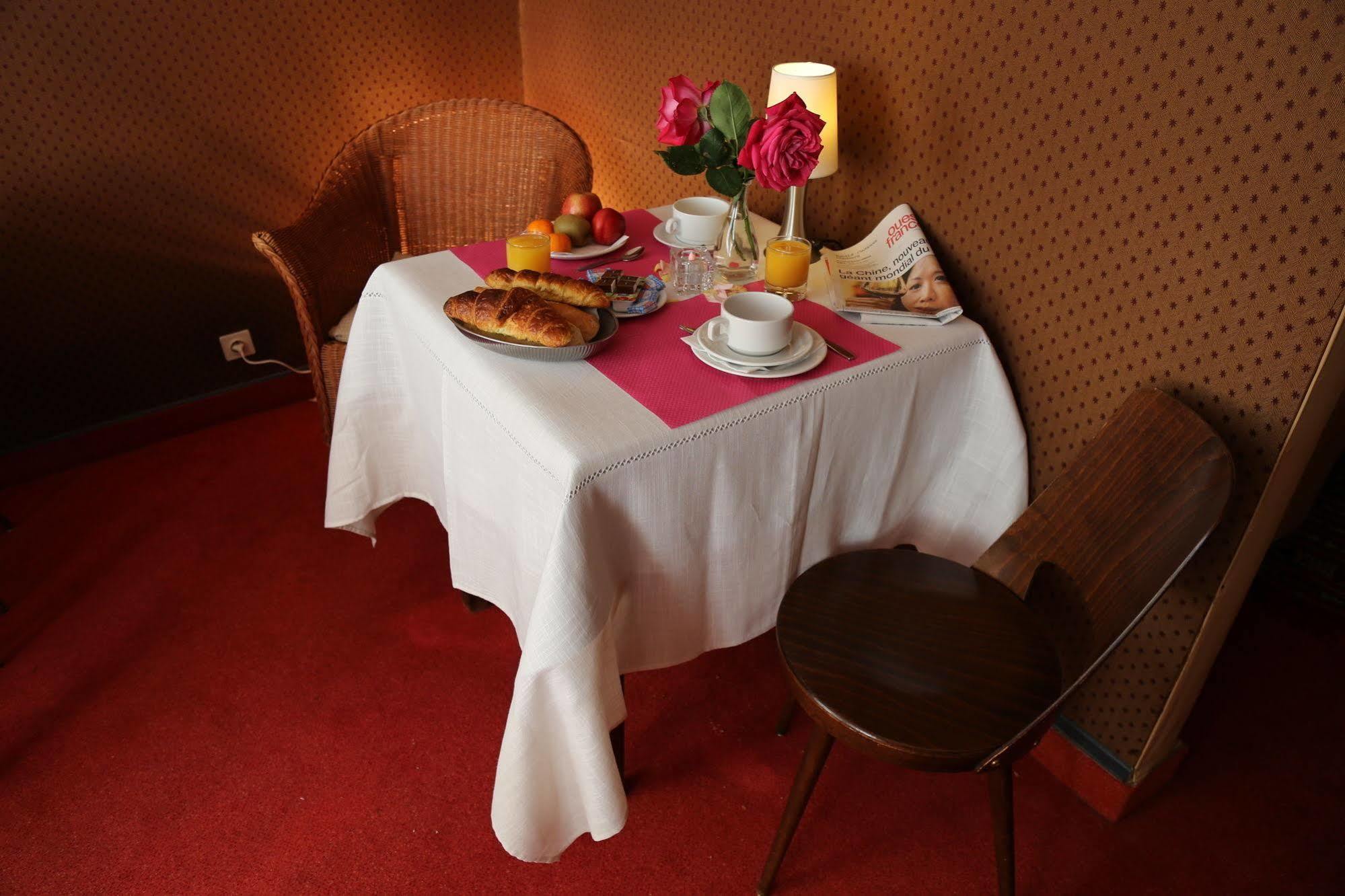 Hotel Moderna 3*